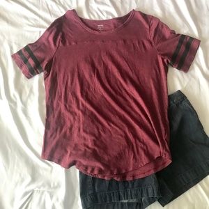 Old Navy Relaxed Fit Burgundy Ringer Tee